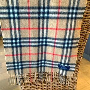 Burberry Classic Check Scarf